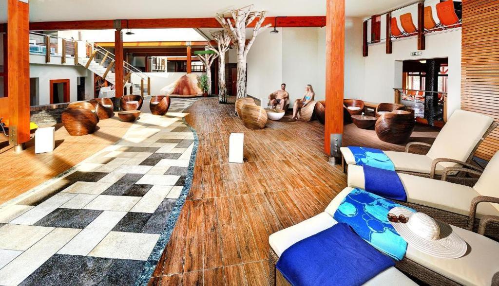 Apartman Liptov - Hotel Besenova Ngoại thất bức ảnh