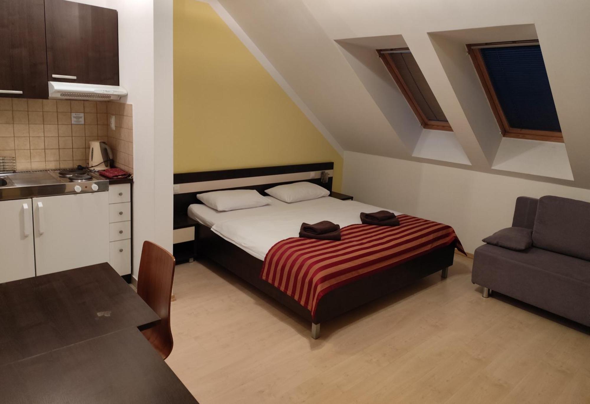 Apartman Liptov - Hotel Besenova Ngoại thất bức ảnh