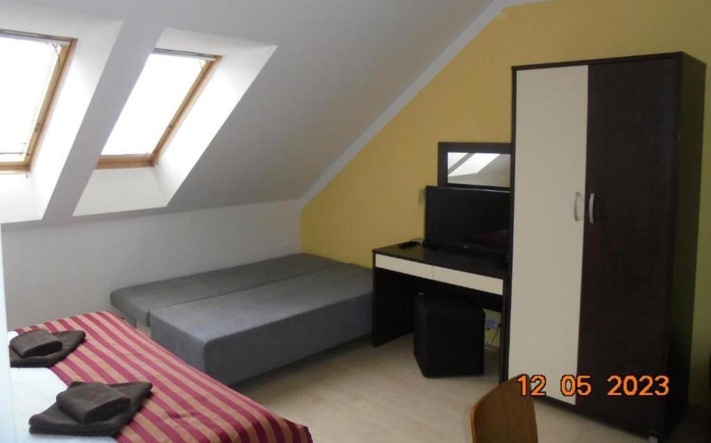 Apartman Liptov - Hotel Besenova Ngoại thất bức ảnh